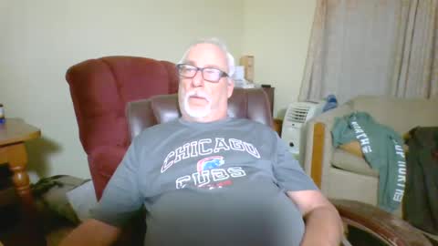 prlbob77 online show from January 26, 1:41 am