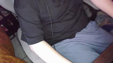 your mysterious man online show from June 7, 3:35 am