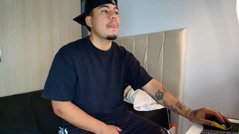 pull_bershh online show from April 5, 2:08 am