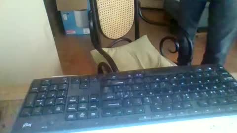 Snapshot of pup_y chatting on September 9, 1:43 pm pup_y online show from September 9, 1:43 pm
