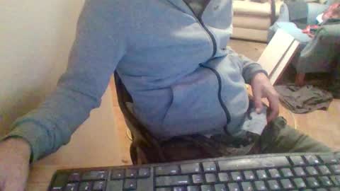 Snapshot of pup_y chatting on September 26, 6:38 pm pup_y online show from September 26, 6:38 pm