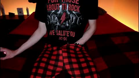 pussylover2182 online show from April 24, 4:59 am