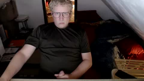 pussylovercb online show from July 19, 9:54 pm