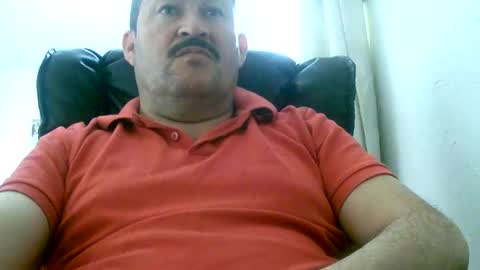 Snapshot of querubinrebelde chatting on January 12, 10:33 pm Don Ramon online show from January 12, 10:33 pm