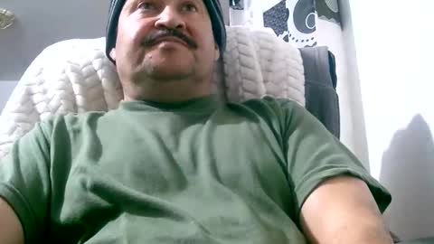 Snapshot of querubinrebelde chatting on March 9, 1:56 am Don Ramon online show from March 9, 1:56 am