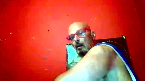 qwertyuiop22348015 online show from May 21, 6:45 pm