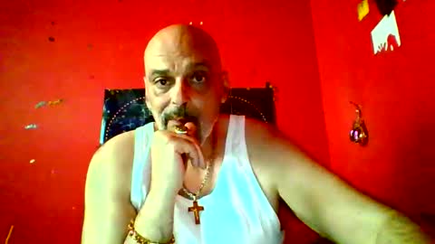 qwertyuiop22348015 online show from May 23, 11:26 am