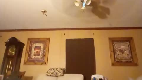 rabidsquirrell online show from March 11, 3:05 am