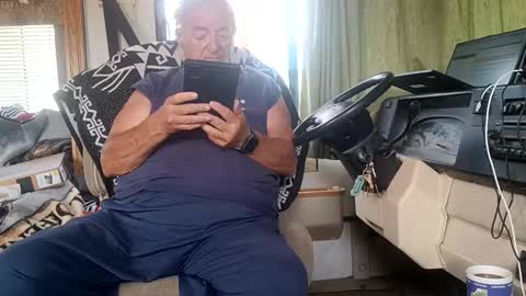 Radioman for fun online show from June 11, 2:15 pm