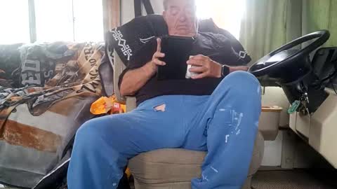 Radioman for fun online show from April 29, 4:33 pm