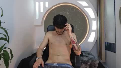 R A F A E L online show from October 19, 10:46 pm