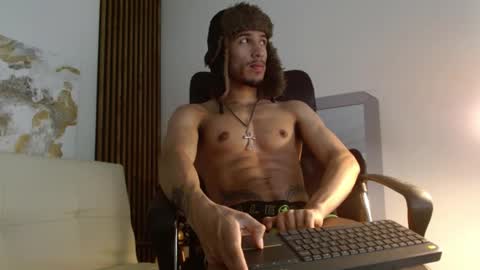 Snapshot of rafaelstone chatting on January 24, 4:05 am IG online show from January 24, 4:05 am