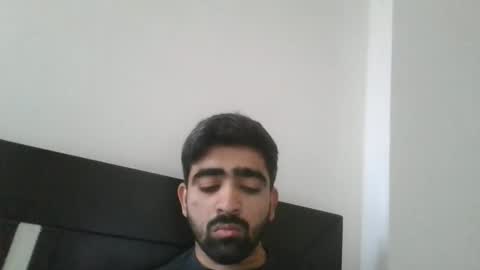 rahull11606 online show from October 15, 8:11 am