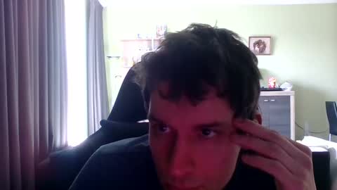 Raimondo te Paste online show from February 21, 2:06 pm