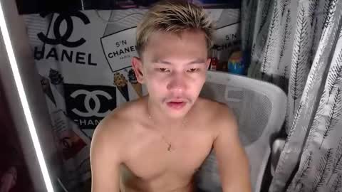 ralfhuge24 online show from April 24, 1:57 pm