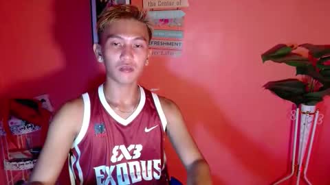 Snapshot of ralfhuge24 chatting on October 17, 4:55 pm ralfhuge24 online show from October 17, 4:55 pm