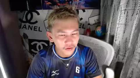 ralfhuge24 online show from April 23, 12:29 pm