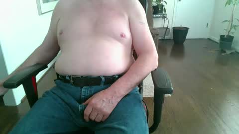 Snapshot of ram4u123 chatting on February 9, 6:37 pm Ram online show from February 9, 6:37 pm