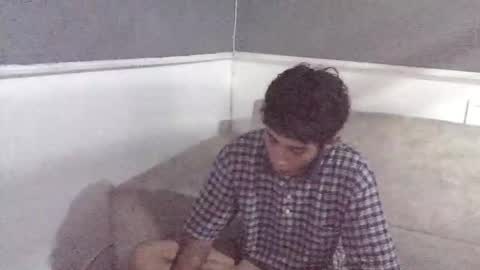 rami_hot0 online show from October 28, 10:23 pm