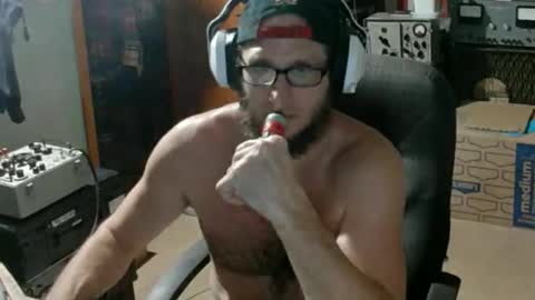 Randall online show from June 8, 1:28 am