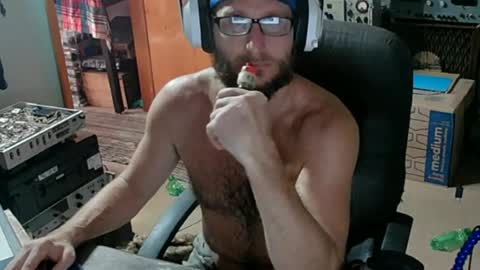 Randall online show from July 23, 8:39 pm