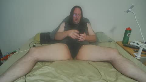 Snapshot of rando1235 chatting on October 8, 5:23 am rando1235 online show from October 8, 5:23 am