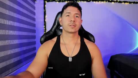 Jonas online show from April 23, 1:43 am