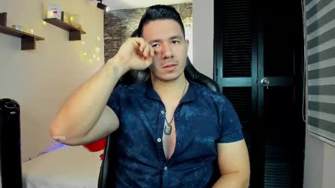 Snapshot of ransoj chatting on March 5, 1:21 am Jonas online show from March 5, 1:21 am