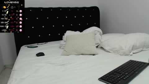 RaulWildBoy27 online show from July 24, 2:24 pm