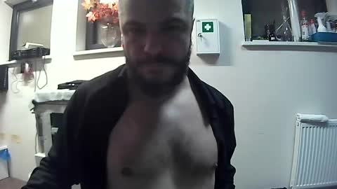 ravart43 online show from December 16, 11:18 pm