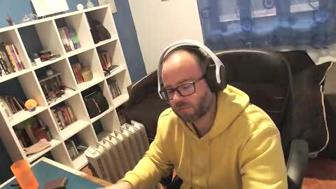 ravingr3d3 online show from November 23, 3:45 pm