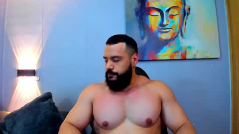 Snapshot of rawmathews chatting on February 23, 2:03 am rawmathews online show from February 23, 2:03 am