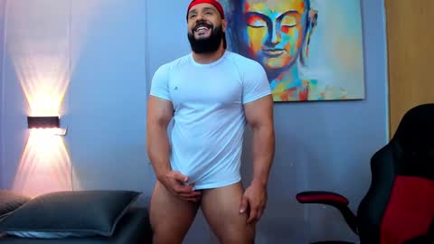 Snapshot of rawmathews chatting on December 27, 1:11 am rawmathews online show from December 27, 1:11 am