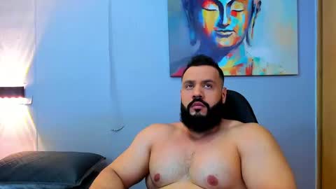 Snapshot of rawmathews chatting on December 14, 11:34 pm rawmathews online show from December 14, 11:34 pm