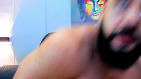 Snapshot of rawmathews chatting on December 5, 2:31 am rawmathews online show from December 5, 2:31 am