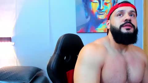 Snapshot of rawmathews chatting on December 20, 3:58 am rawmathews online show from December 20, 3:58 am