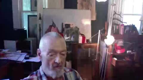 Snapshot of ray1776ray chatting on October 7, 3:27 pm ray1776ray online show from October 7, 3:27 pm