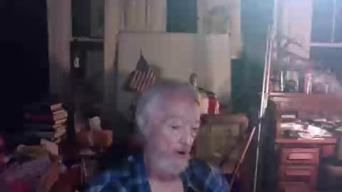 Snapshot of ray1776ray chatting on September 30, 11:47 am ray1776ray online show from September 30, 11:47 am