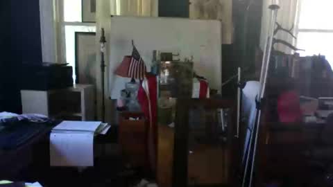 Snapshot of ray1776ray chatting on October 15, 5:42 pm ray1776ray online show from October 15, 5:42 pm