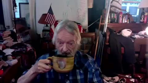 Snapshot of ray1776ray chatting on September 18, 11:40 pm ray1776ray online show from September 18, 11:40 pm