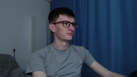 Ray Booy  online show from December 4, 2:29 am