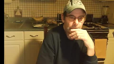 Ray online show from February 4, 9:49 am