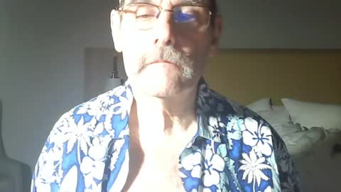 Ray online show from December 6, 10:27 am