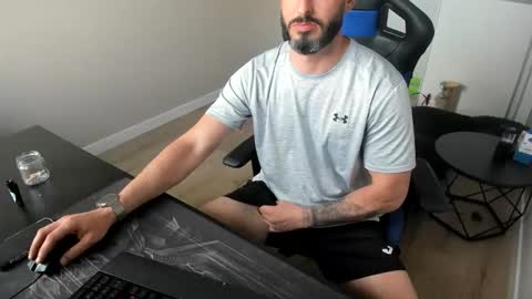 raysexparty online show from April 20, 5:15 pm