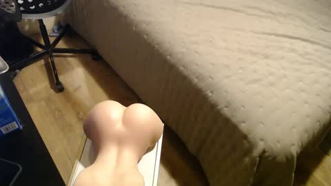 ready4you29 online show from September 22, 2:55 am