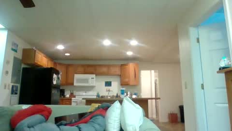 realmman86 online show from December 27, 6:53 pm