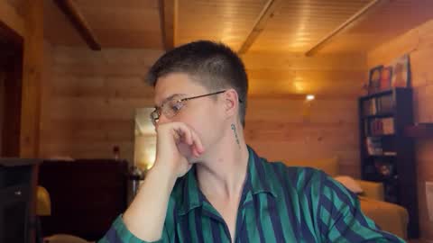 AliceEve online show from October 23, 6:55 pm