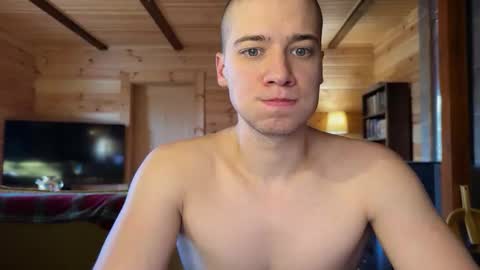 AliceEve online show from March 7, 9:18 am