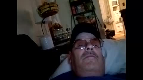 reaviss228851 online show from April 6, 12:39 pm