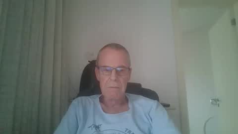 Rene online show from May 3, 6:54 pm